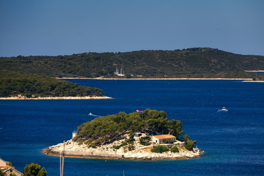 Vucic Apartments Hvar Town Extérieur photo