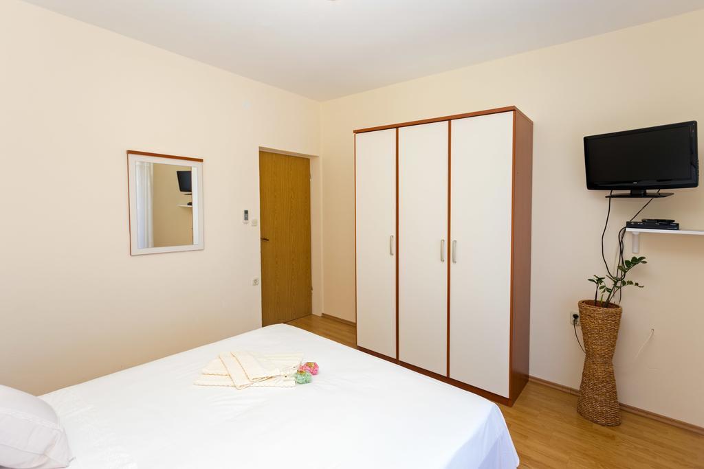 Vucic Apartments Hvar Town Extérieur photo