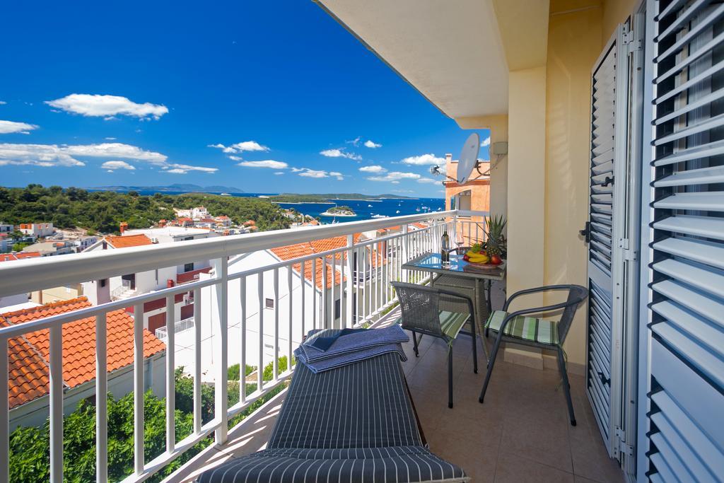 Vucic Apartments Hvar Town Extérieur photo